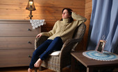 AV Erotica 476513 Tinka Tinka Removes Jeans In Her Comfy Chair And Shows Tits Under Sweater AV Erotica
