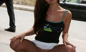 Cuties Flashing 487762 Yummy Bare Smoothie Exposed Right On A Busy Street Cuties Flashing
