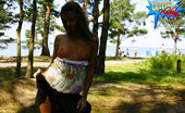 Cuties Flashing 487915 Cute Young Model Goes Into The Woods To Pose Naked Cuties Flashing
