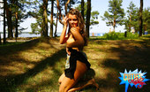 Cuties Flashing 487915 Cute Young Model Goes Into The Woods To Pose Naked Cuties Flashing
