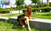 Cuties Flashing 487917 Shameless Girl Showing Off Her Body In Public Park Cuties Flashing
