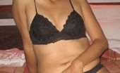 Desi Sex Tapes 489834 Desi Babe Shows Pussy Desi Sex Tapes
