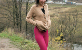Pissing Outdoor 495969 Mom Pisses Outdoor On The RoadBrunette Mom Valentina In Pink Leggins Pisses Outdoor On The Abandoned Road Pissing Outdoor

