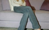 Naughty Hillary 496837 Naughty Hillary Scott Strips Out Of Her Tight Jeans
