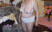 Mature Magazine 503241 Kinky Amatuer Mama Getting Naked Mature Magazine
