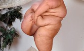 Hardcore Fatties Heavy Plumper Slut Showing And Posing Her Big Belly And Boobs Hardcore Fatties
