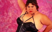Hardcore Fatties 519703 Dominatrix Looking Fat Chick Posing With Whip Hardcore Fatties
