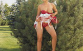 Like Legs 525046 Kathy Winters Blonde Kathy Winters Teasing Outdoors In Vintage Stockings Like Legs

