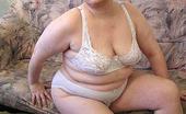 On Moms 526954 Mom Exhibiting Body'S CharmsBrunette Fat Mom With Big Tits Exhibiting Her Body'S Charms On Moms
