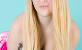 Eye Candy Avenue 530352 Mariah Cupcakes And Candy Blonde Mariah Is Sweet Enough To Eat Eye Candy Avenue
