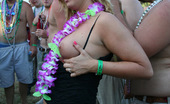 Drunk Wild Girls 533218 Drunk Wild Girls In Public Flashing Outdoor Festival Drunk Wild Girls
