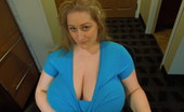 Divine Breasts 546506 Reyna Bodacious Big Boobs Divine Breasts

