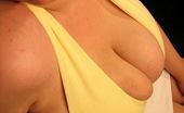 Divine Breasts Diana Busty BBW Latina Divine Breasts
