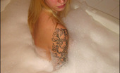 Club GND Ivy Ivy Gets Naked And Has A Bubble Bath Club GND
