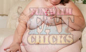 Fun With Fat Chicks 556904 FunChick Suzanne Solo Fun With Fat Chicks
