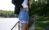 ePantyhose Land 560321 Silvia Bold Lass Flashing Her Crotch And Butt Outdoors Thru Ultra Shiny Pantyhose ePantyhose Land
