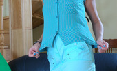 ePantyhose Land 561581 Nora Gorgeous Chick Fits Her Grey Pantyhose And Her Blue Outfit Going For A Work ePantyhose Land
