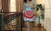 ePantyhose Land 562939 Edna Nasty Maid Brings A Basket Of Tights Pleasing Herself With Pantyhosed Hands ePantyhose Land
