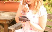 UK Teaze 570356 Lucy Lucy Squashes Berries With Her Feet UK Teaze
