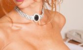 Older Divas 572489 Gloves And Dildo Pleasure
