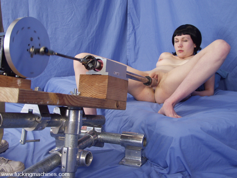 Spank natural drilled fucking machines