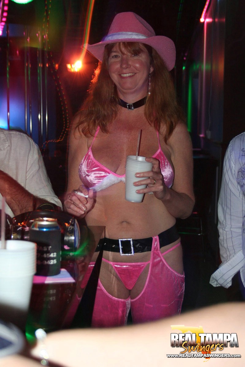 Real Tampa Swingers RTS41 May 2009 Member Bar Meet 348710 picture image
