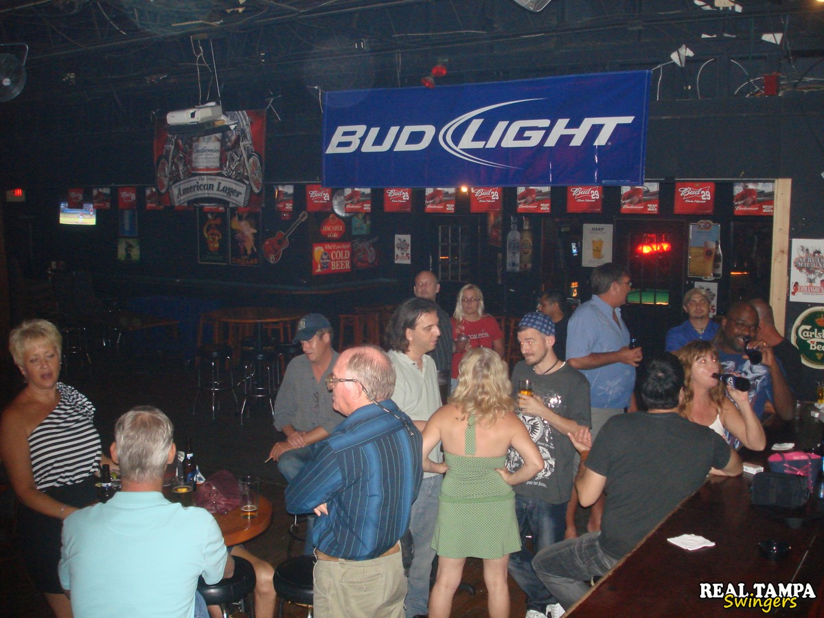 Real Tampa Swingers September 2011 Bar Meet 348768